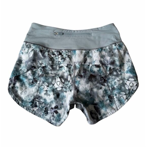 Lululemon Speed Up Low Rise Athletic Shorts 2.5"  Kaleidofloral Multi Blue Cast - Picture 4 of 11
